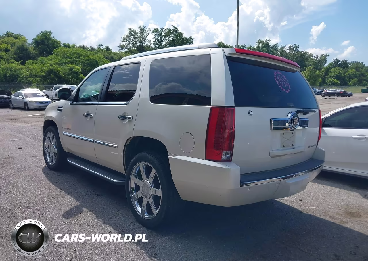 2008 Cadillac Escalade VIN:1GYFK63818R273586 - 3