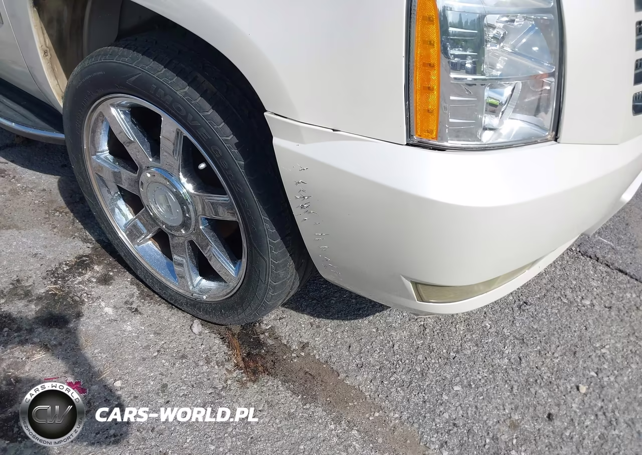 2008 Cadillac Escalade VIN:1GYFK63818R273586 - 6