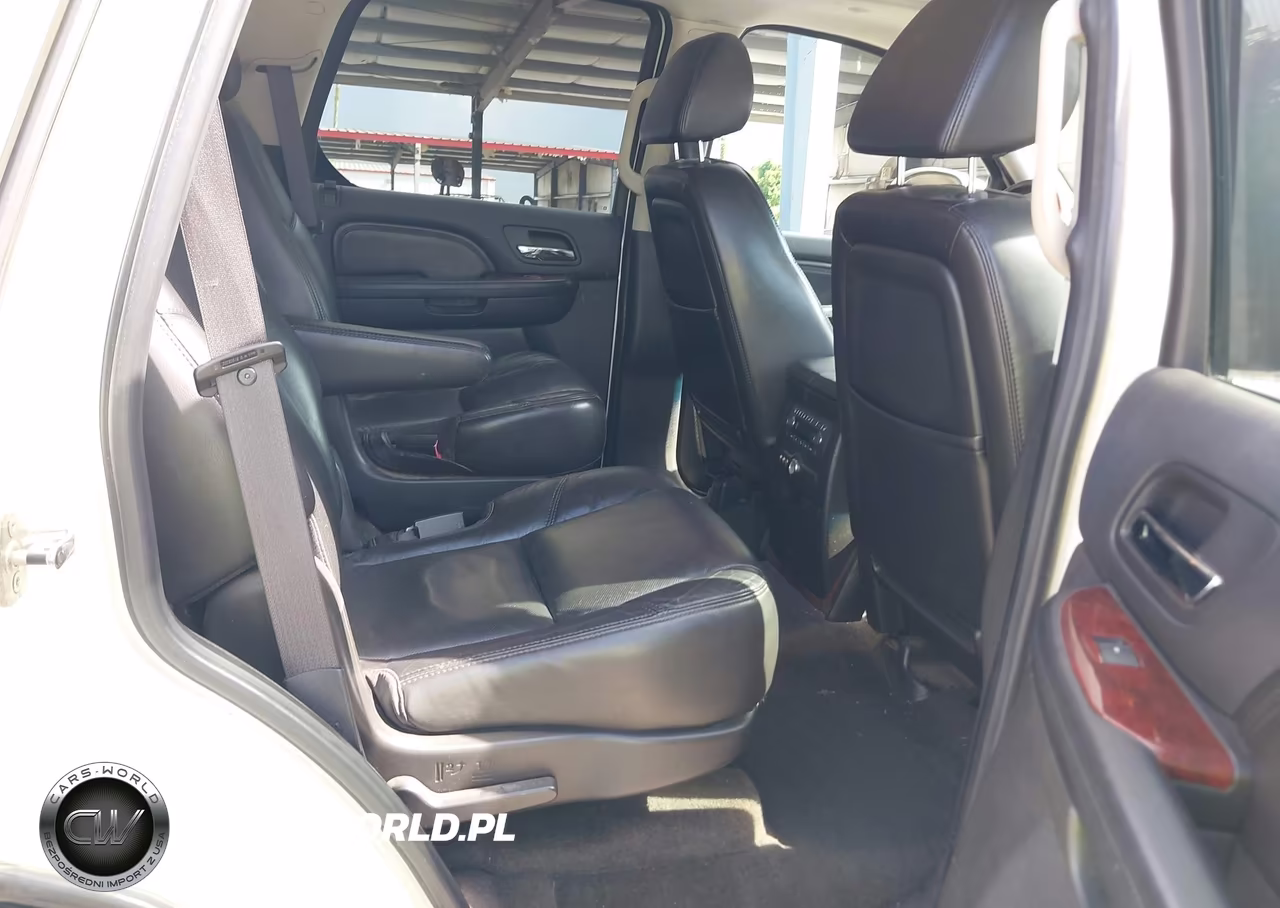 2008 Cadillac Escalade VIN:1GYFK63818R273586 - 8