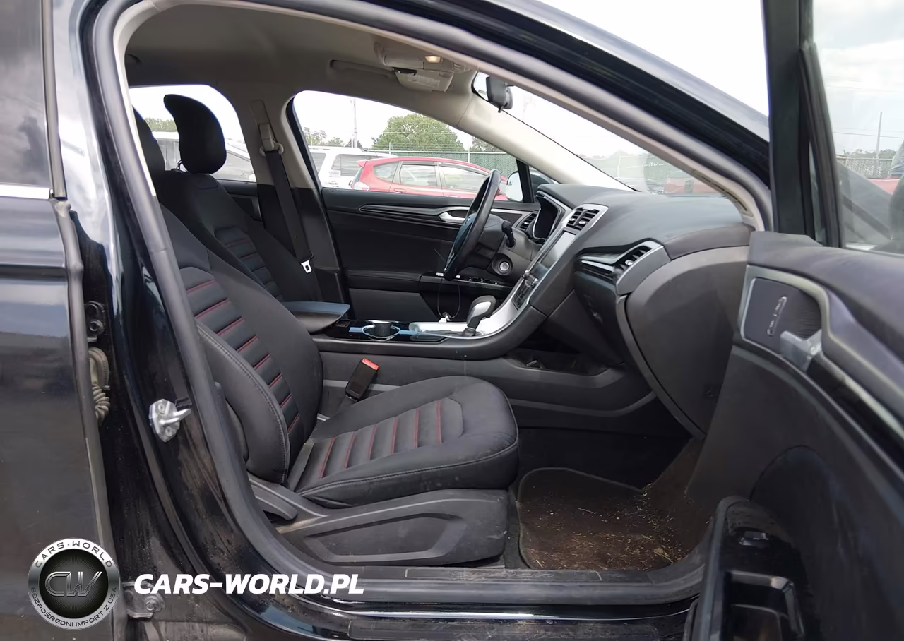 2014 Ford Fusion Se VIN:3FA6P0HD6ER227106 - 5