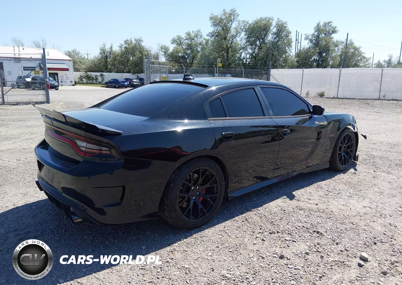2016 Dodge Charger R-T Scat Pack VIN:2C3CDXGJXGH276575 - 4