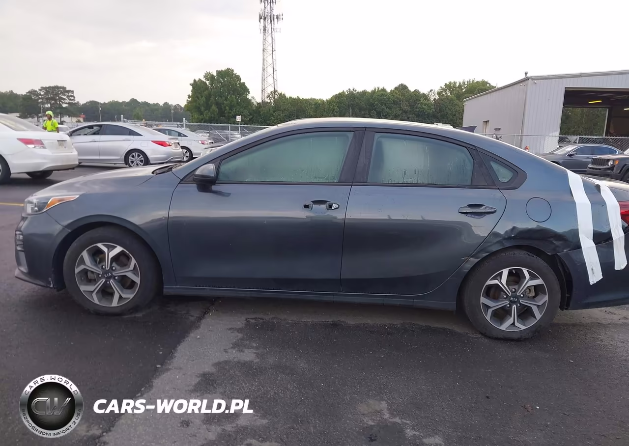 2020 Kia Forte Lxs VIN:3KPF24AD2LE205280 - 15