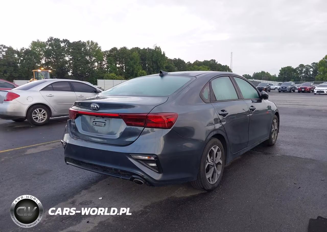 2020 Kia Forte Lxs VIN:3KPF24AD2LE205280 - 4