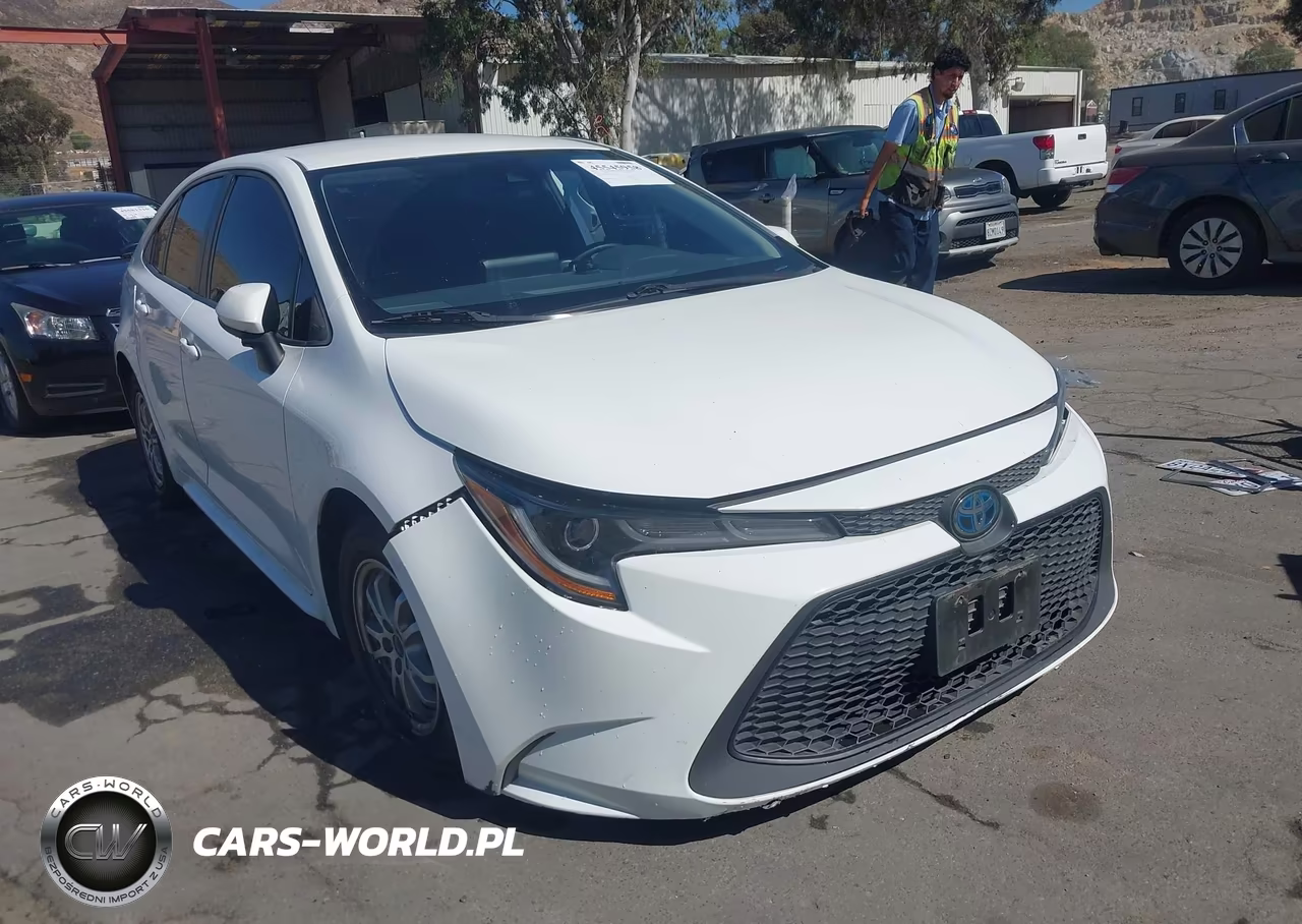 2022 Toyota Corolla Hybrid Le – zdjęcie 1 z 17