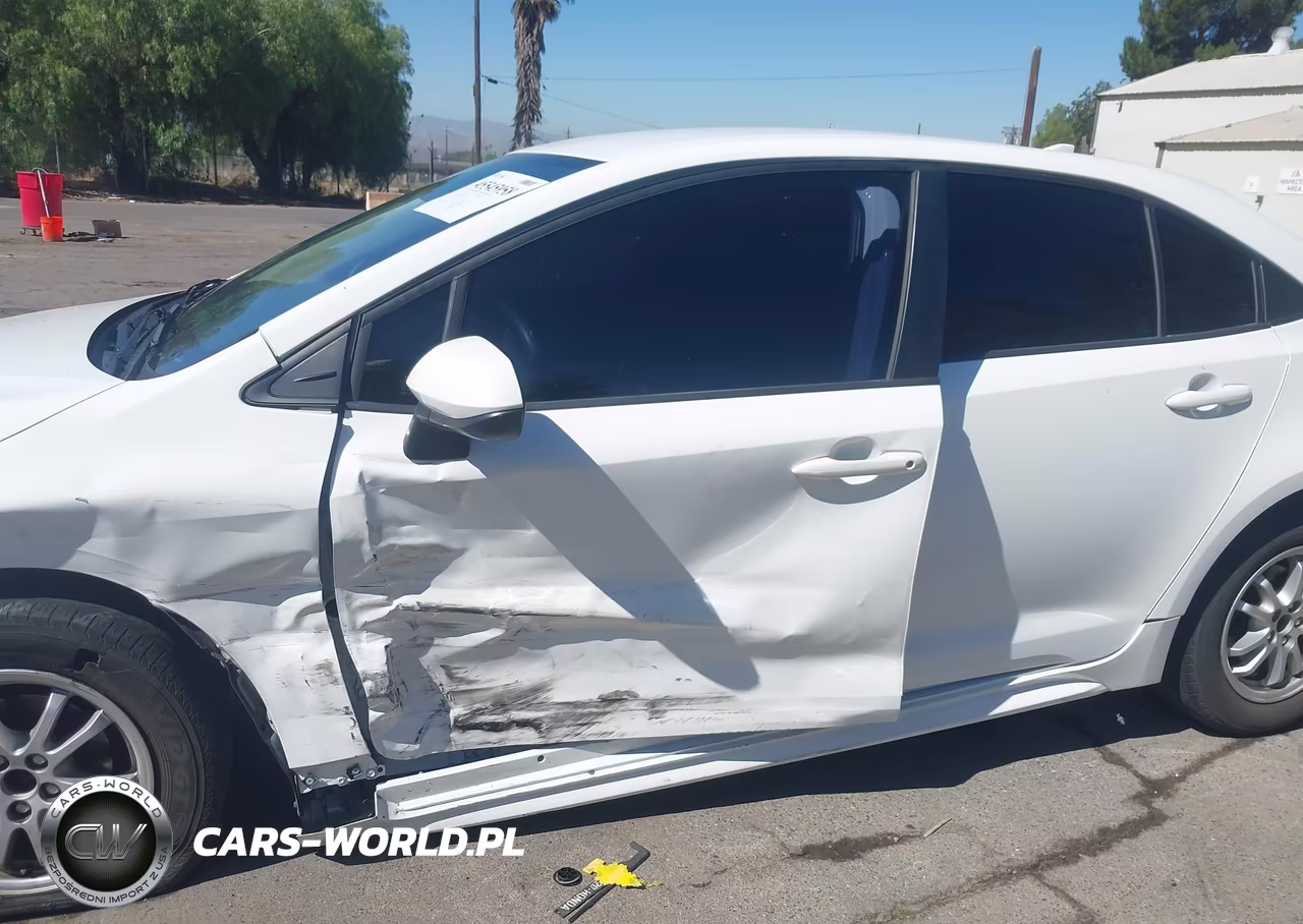 2022 Toyota Corolla Hybrid Le VIN:JTDEAMDE9NJ039266 - 12
