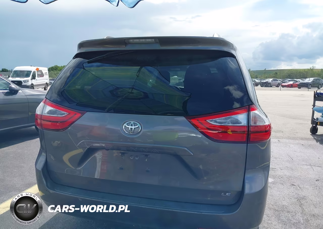2017 Toyota Sienna Le 8 Passenger VIN:5TDKZ3DC6HS870817 - 16