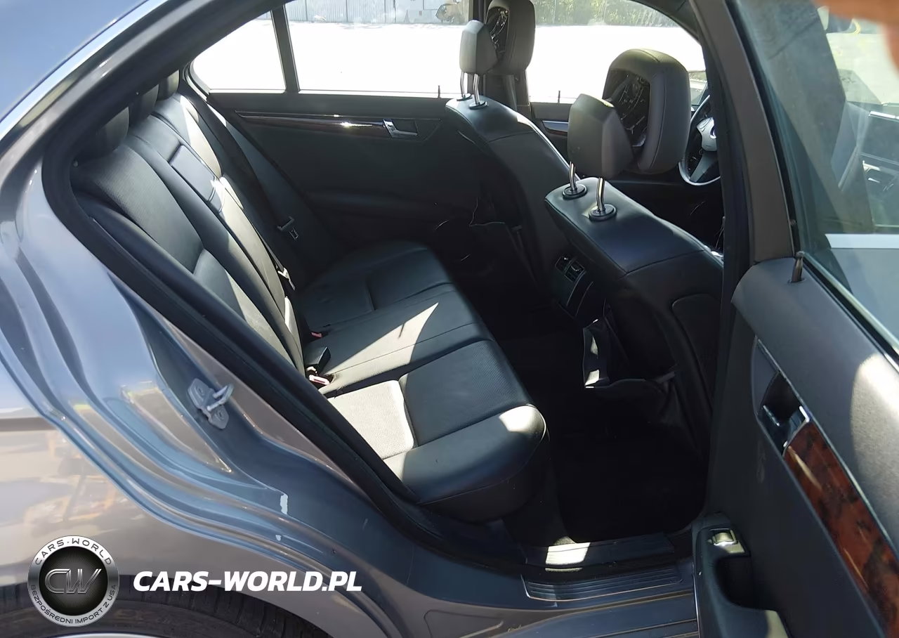2010 Mercedes-Benz C 300 Luxury 4Matic-Sport 4Matic VIN:WDDGF8BB3AF442110 - 8