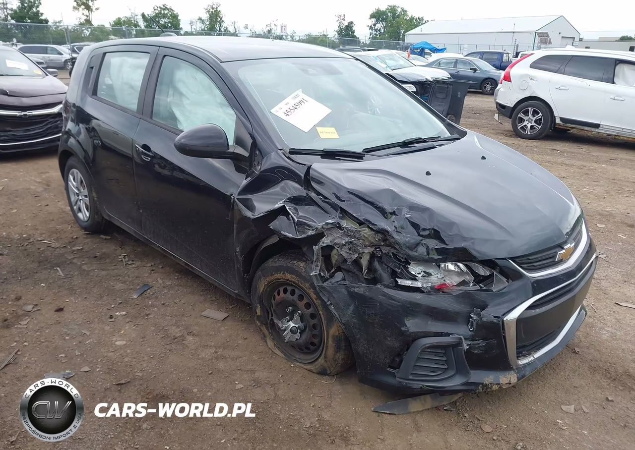 2020 Chevrolet Sonic Fwd 1Fl 5-Door – zdjęcie 1 z 17