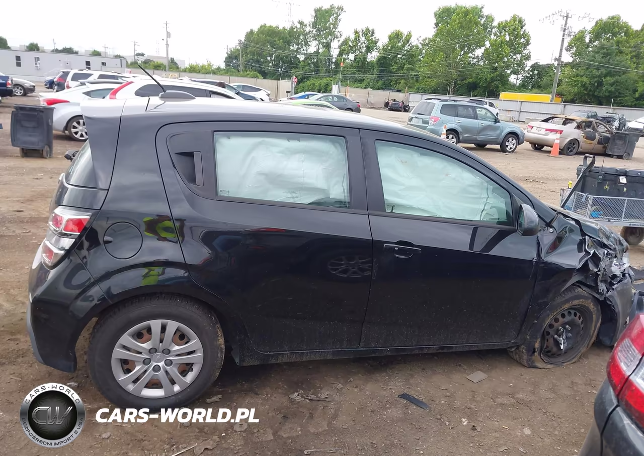 2020 Chevrolet Sonic Fwd 1Fl 5-Door VIN:1G1JG6SB3L4130409 - 14