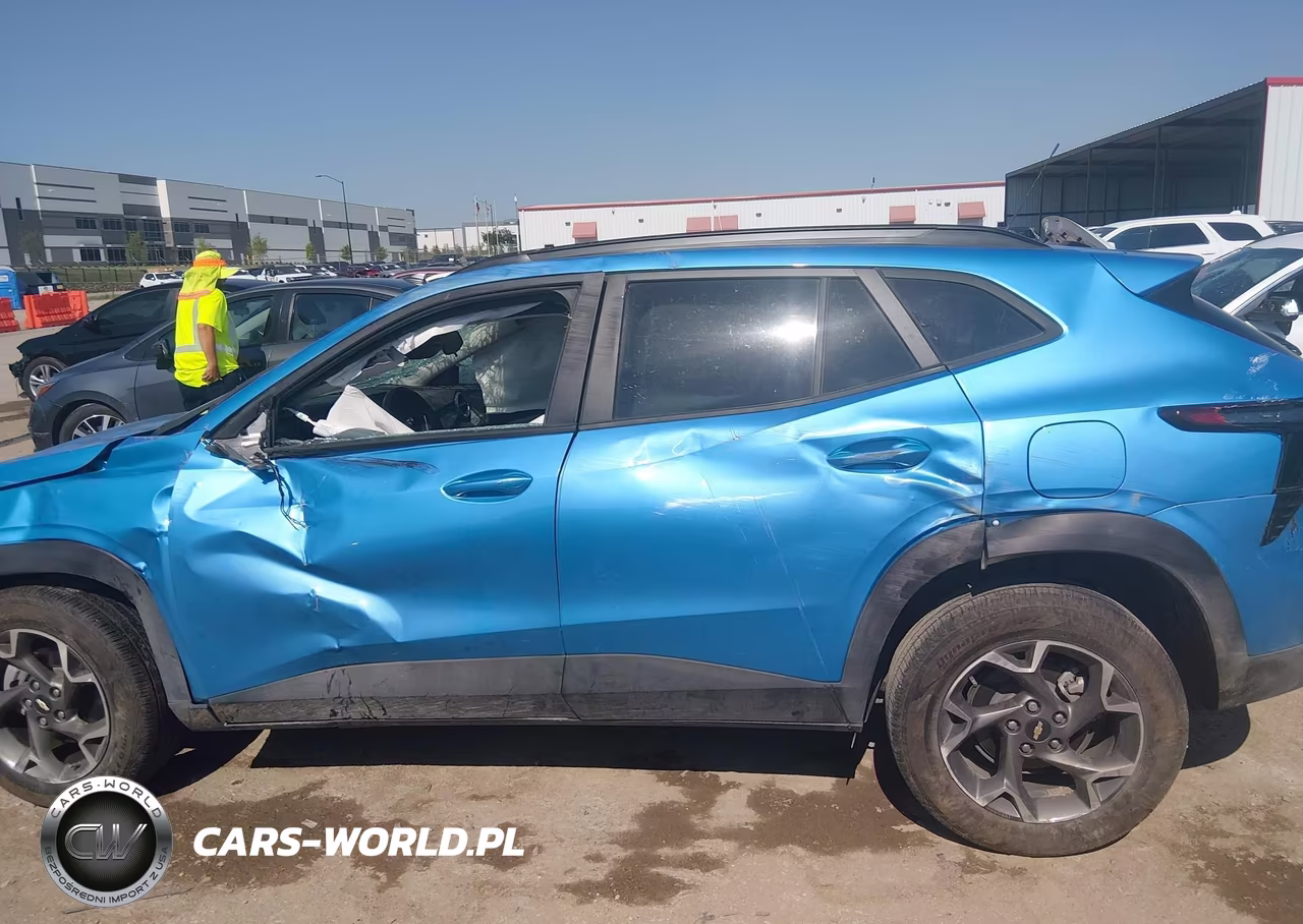 2025 Chevrolet Trax Fwd Lt VIN:KL77LHEPXSC289865 - 14