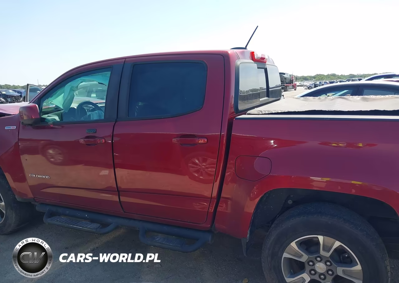 2018 Chevrolet Colorado Z71 VIN:1GCPTDE12J1190183 - 14