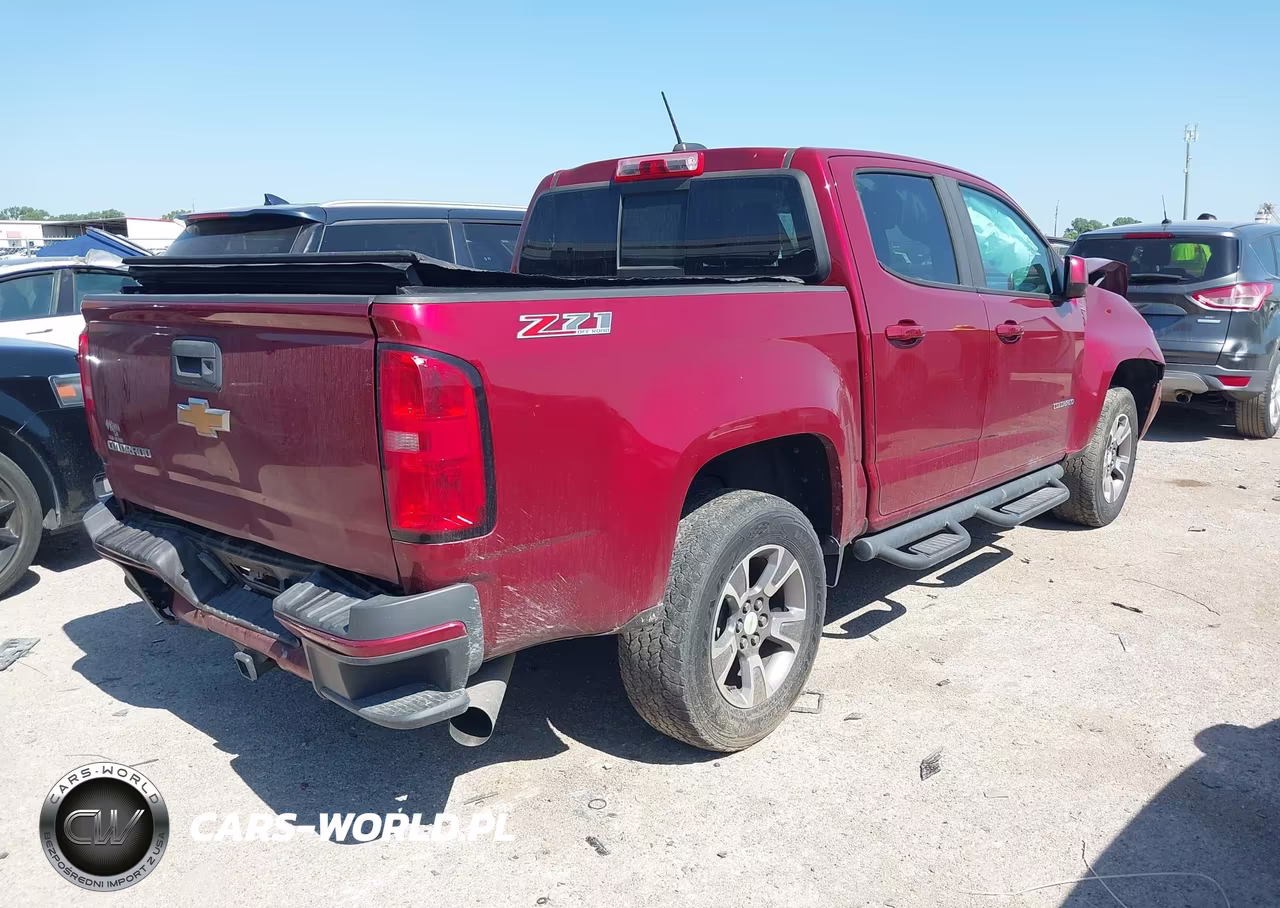 2018 Chevrolet Colorado Z71 VIN:1GCPTDE12J1190183 - 4