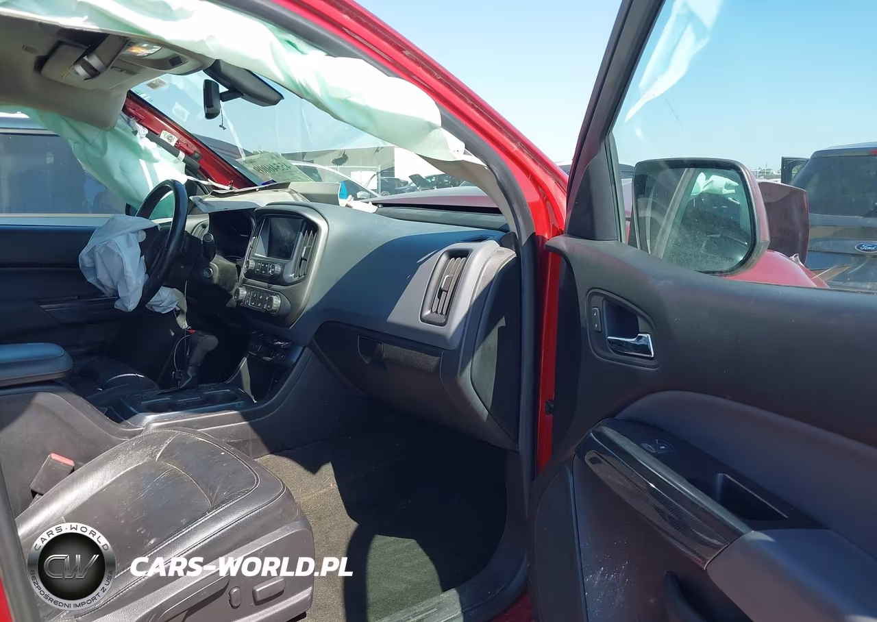 2018 Chevrolet Colorado Z71 VIN:1GCPTDE12J1190183 - 5