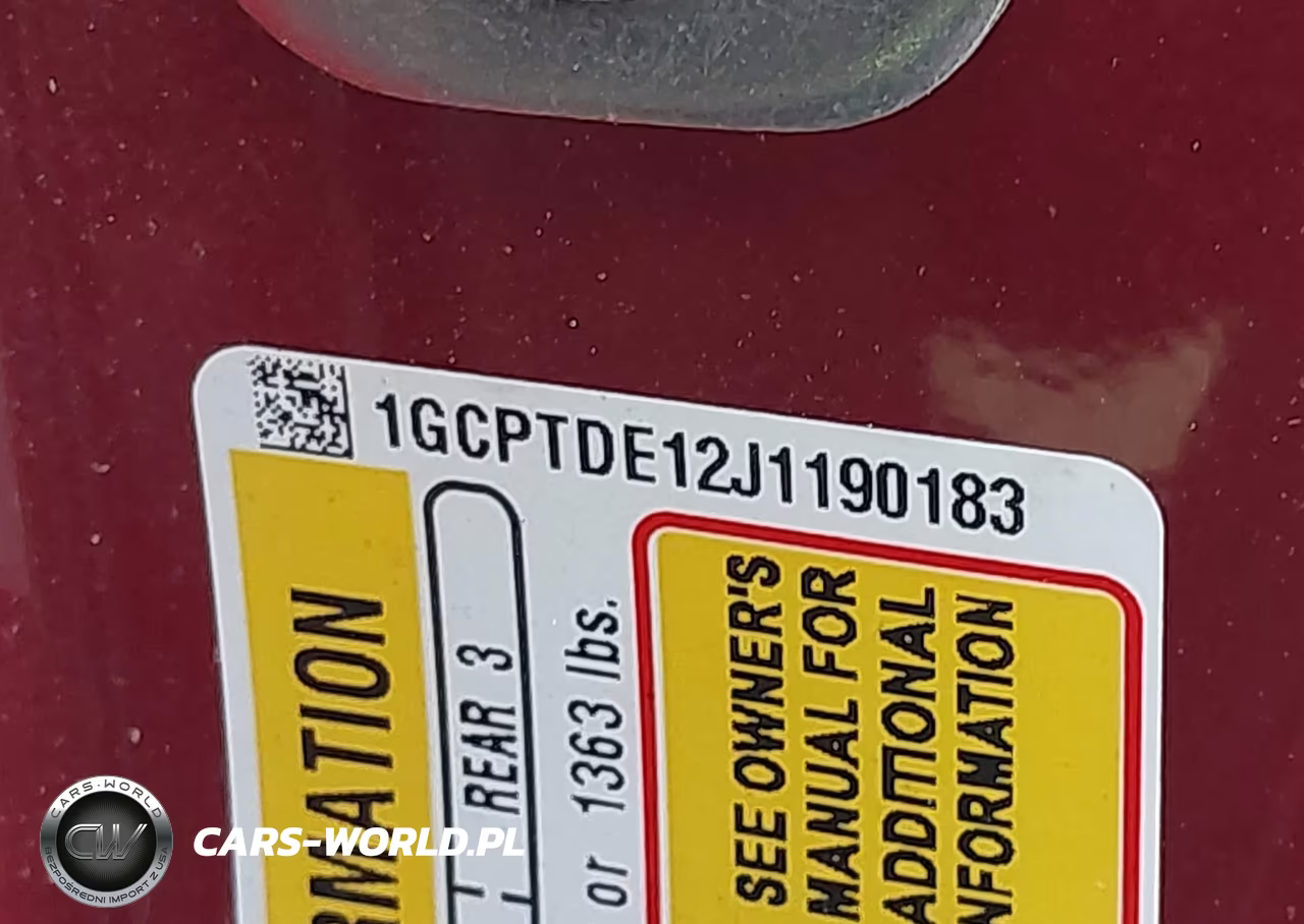 2018 Chevrolet Colorado Z71 VIN:1GCPTDE12J1190183 - 9