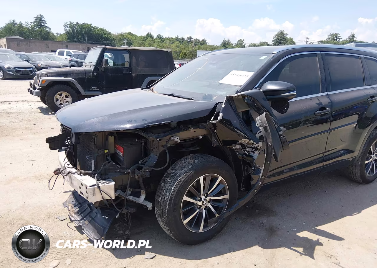 2017 Toyota Highlander Xle VIN:5TDJZRFHXHS367878 - 6