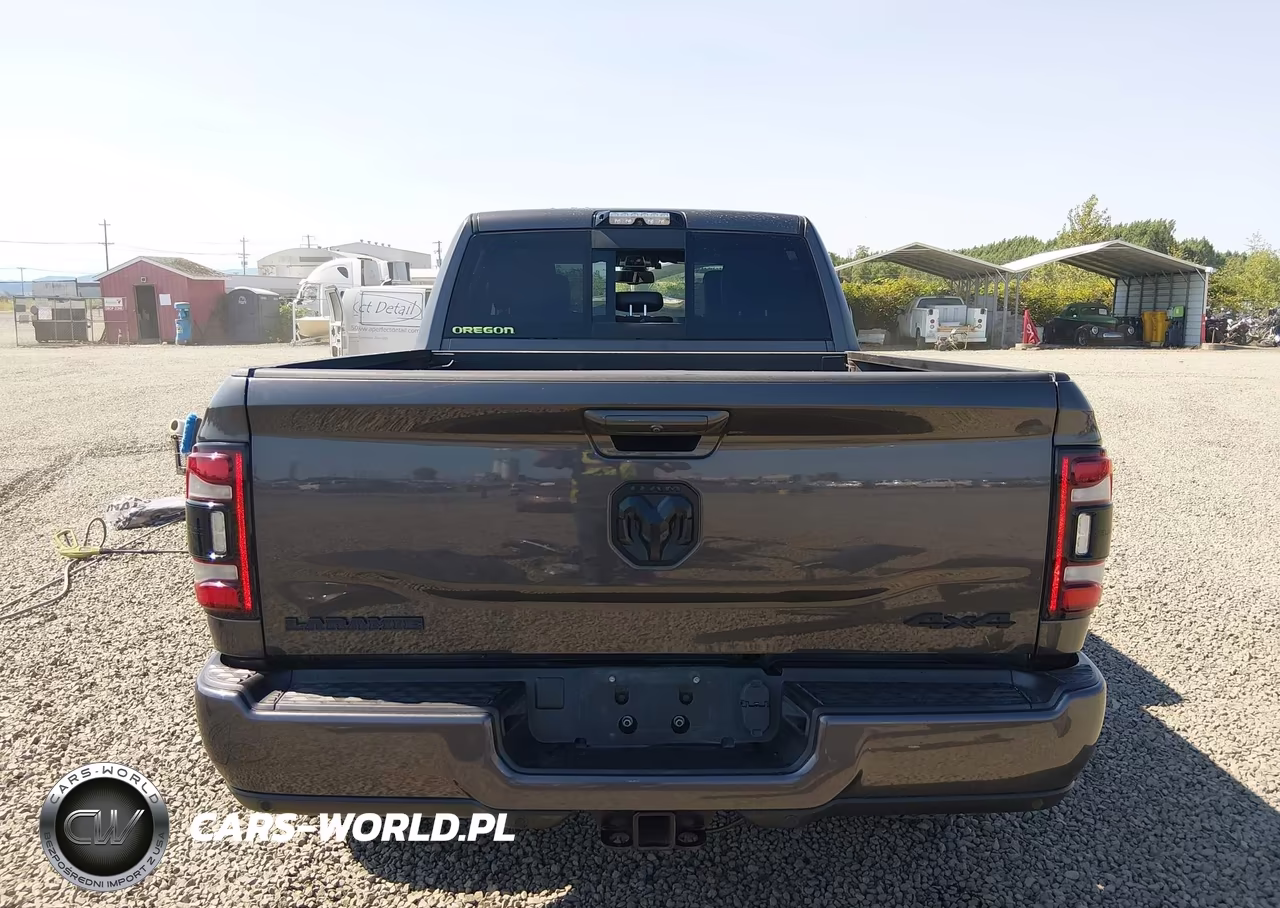 2021 Ram 3500 VIN:3C63R3EL2MG567794 - 16