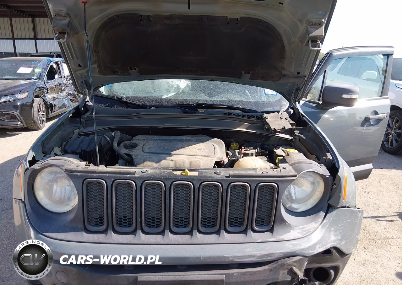 2015 Jeep Renegade Trailhawk VIN:ZACCJBCT6FPB77182 - 10