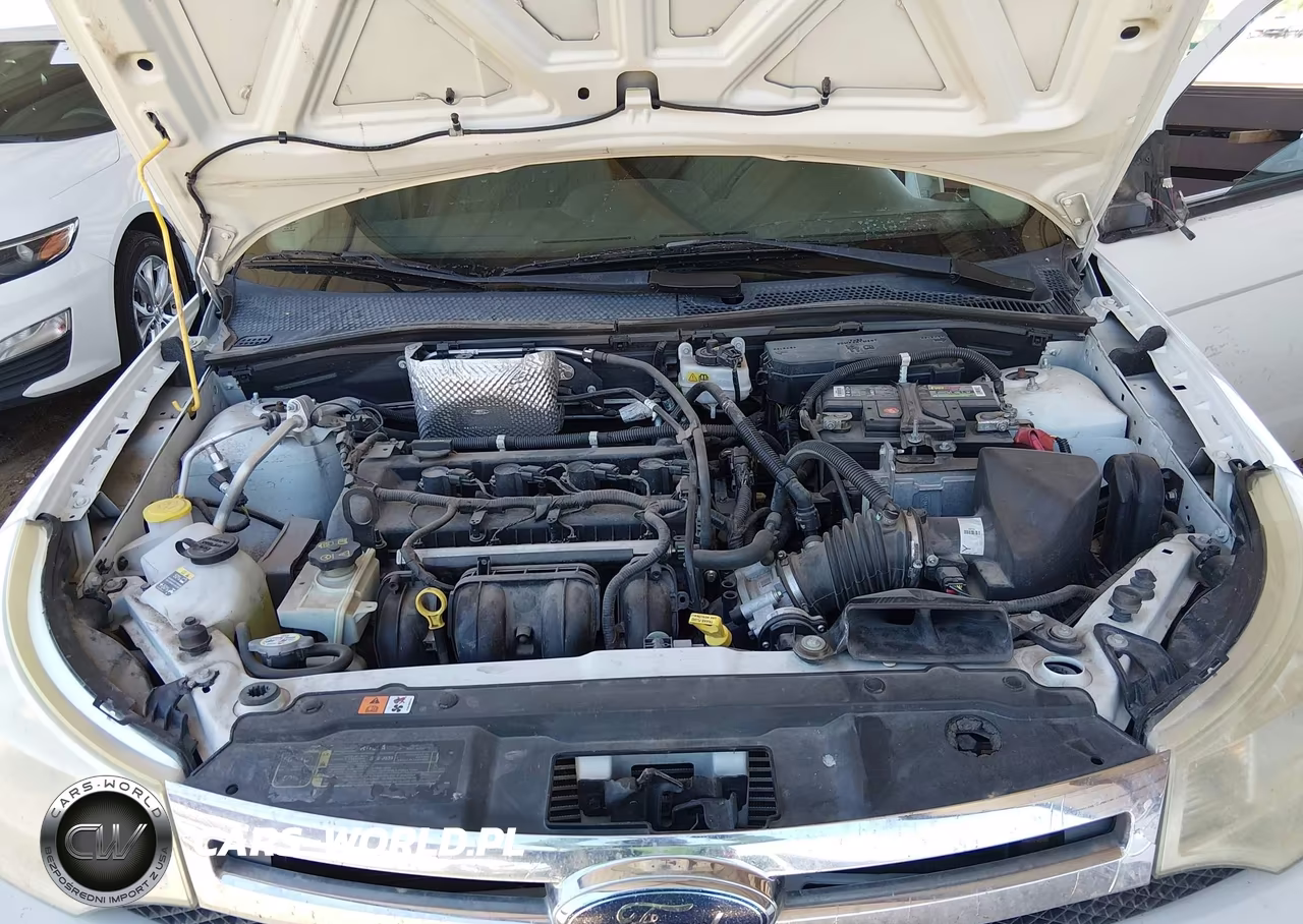 2010 Ford Focus Se VIN:1FAHP3FN7AW167916 - 10
