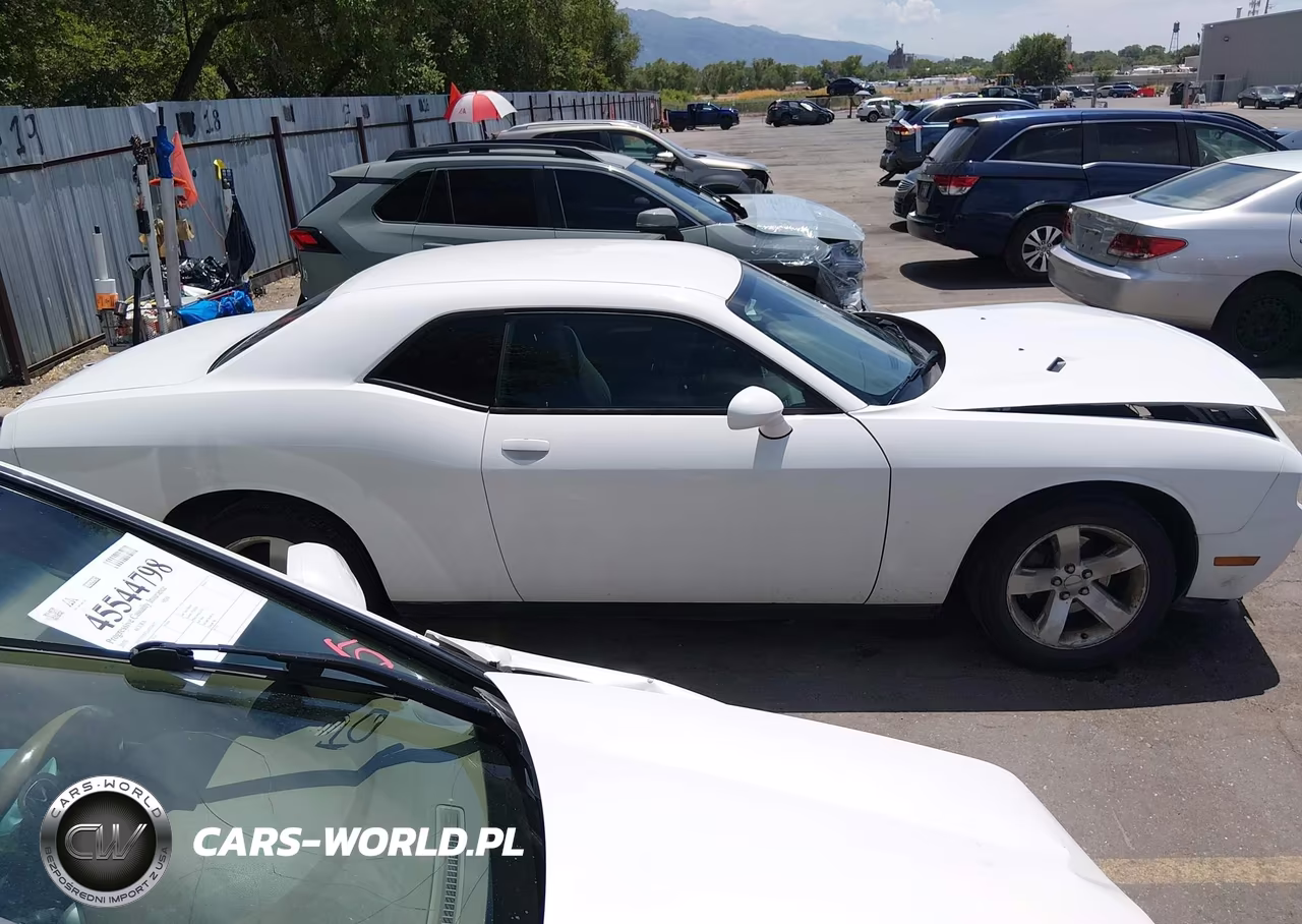 2014 Dodge Challenger Sxt VIN:2C3CDYAG1EH251063 - 13