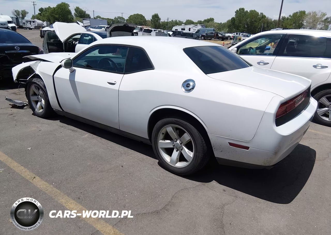2014 Dodge Challenger Sxt VIN:2C3CDYAG1EH251063 - 3