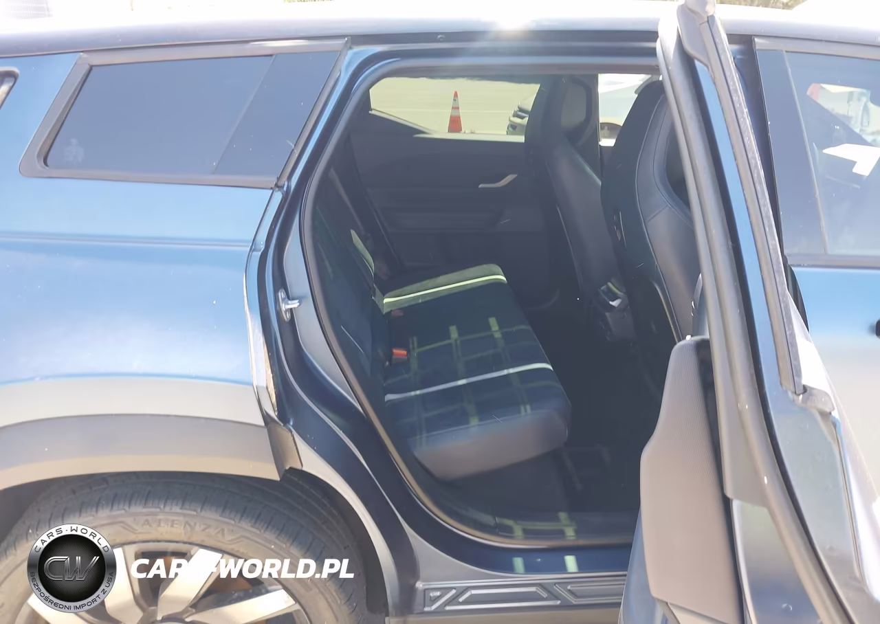 2023 Fisker Ocean One VIN:VCF1ZBU22PG005672 - 7