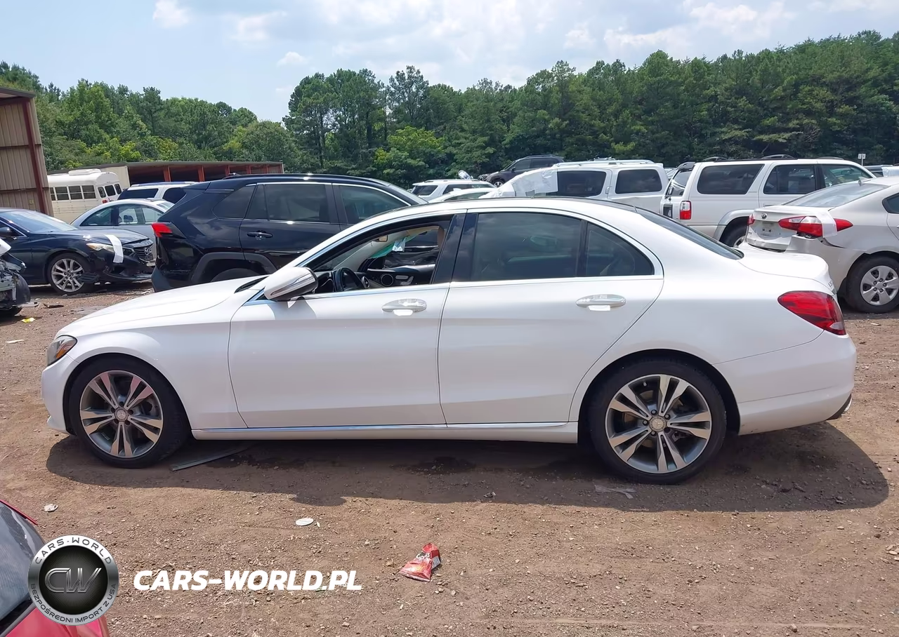 2015 Mercedes-Benz C 300 VIN:55SWF4JB9FU077989 - 15