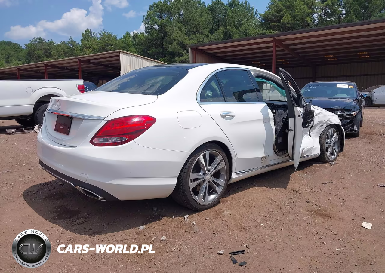 2015 Mercedes-Benz C 300 VIN:55SWF4JB9FU077989 - 4