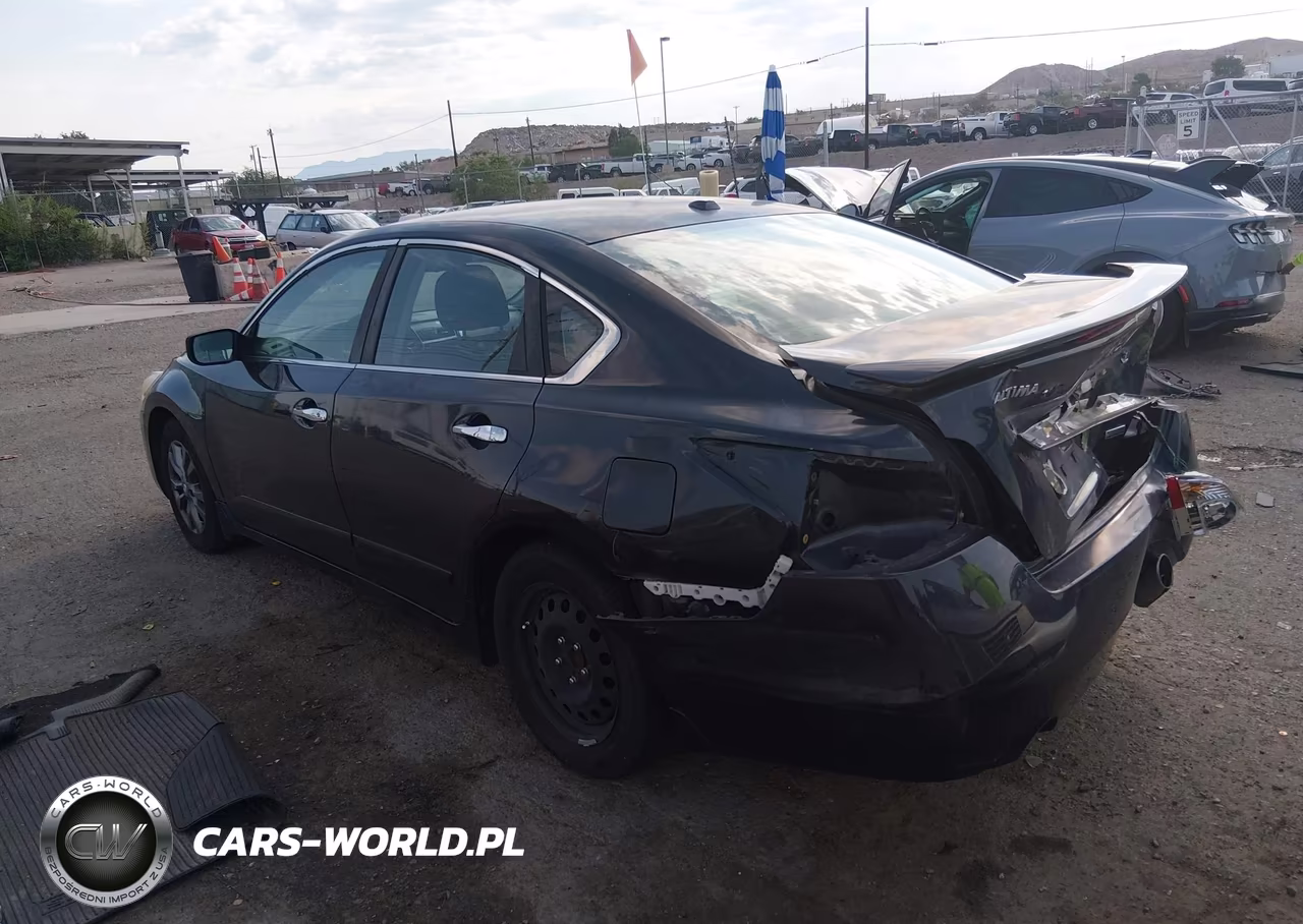 2015 Nissan Altima 2.5 S VIN:1N4AL3AP5FC570632 - 3