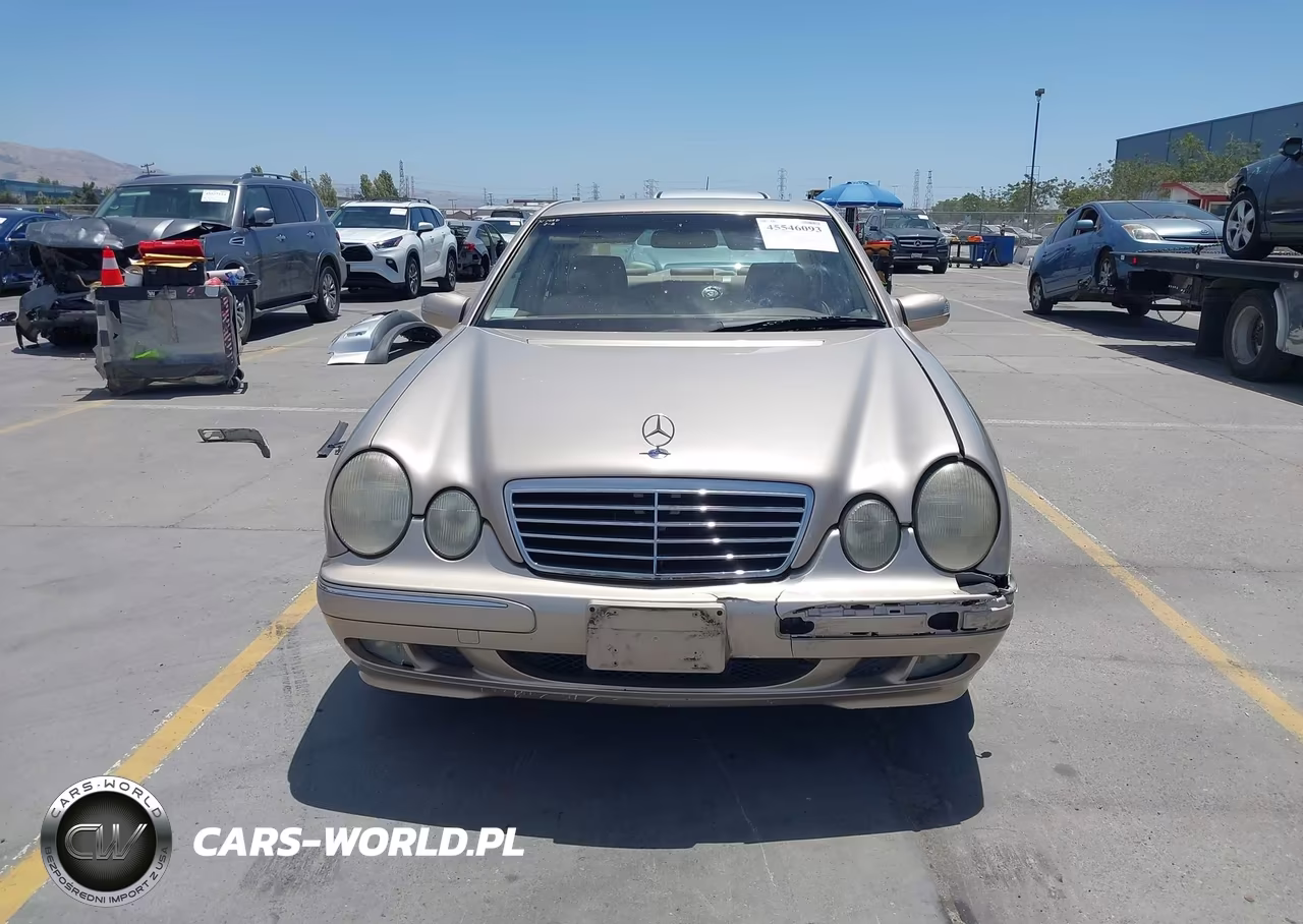 2000 Mercedes-Benz E 320 VIN:WDBJF65J9YB060316 - 13