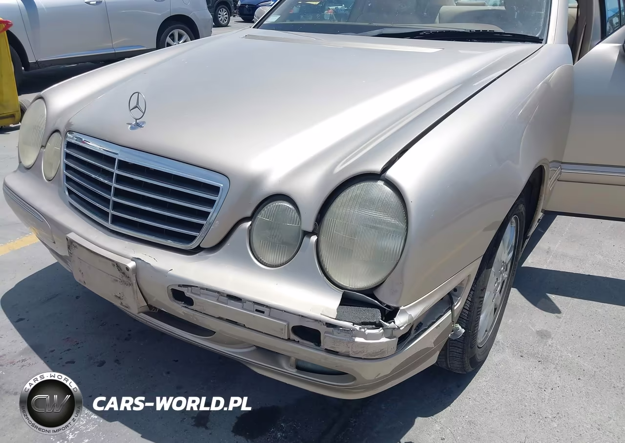 2000 Mercedes-Benz E 320 VIN:WDBJF65J9YB060316 - 6