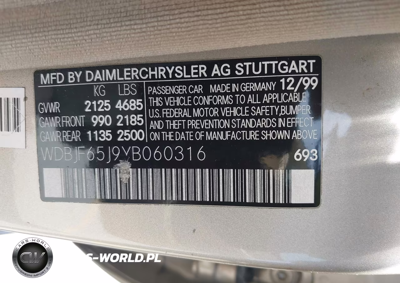 2000 Mercedes-Benz E 320 VIN:WDBJF65J9YB060316 - 9