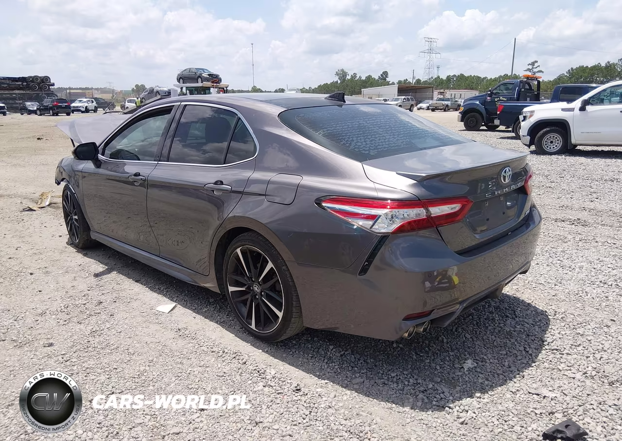 2020 Toyota Camry Xse VIN:4T1K61AK8LU352474 - 3