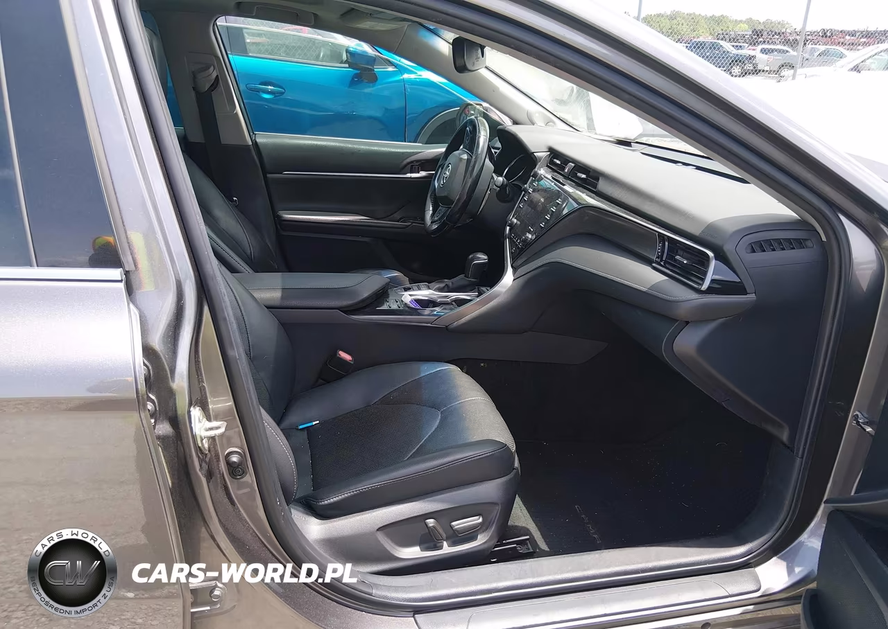 2020 Toyota Camry Xse VIN:4T1K61AK8LU352474 - 5