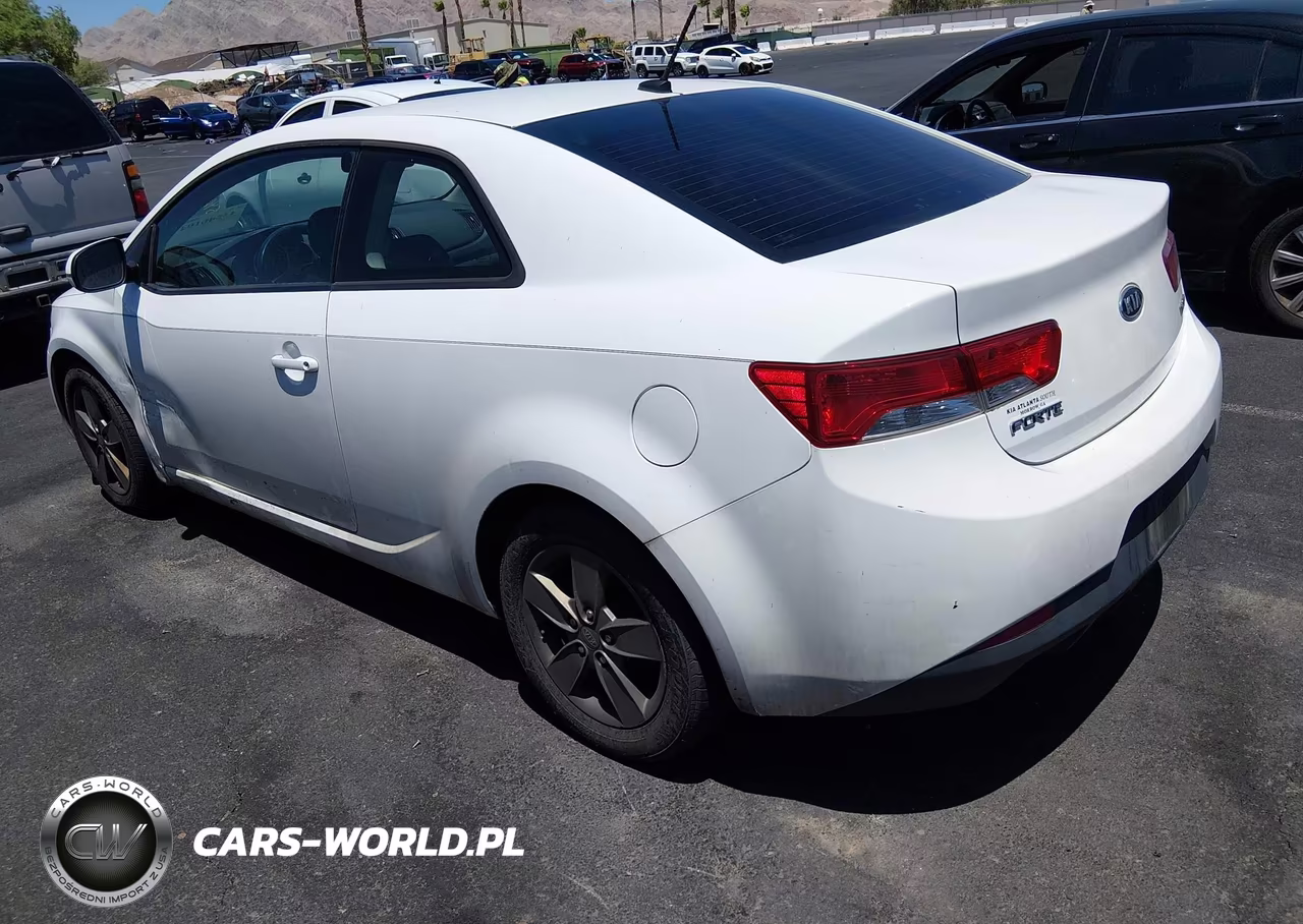 2011 Kia Forte Koup Ex VIN:KNAFU6A20B5330600 - 3