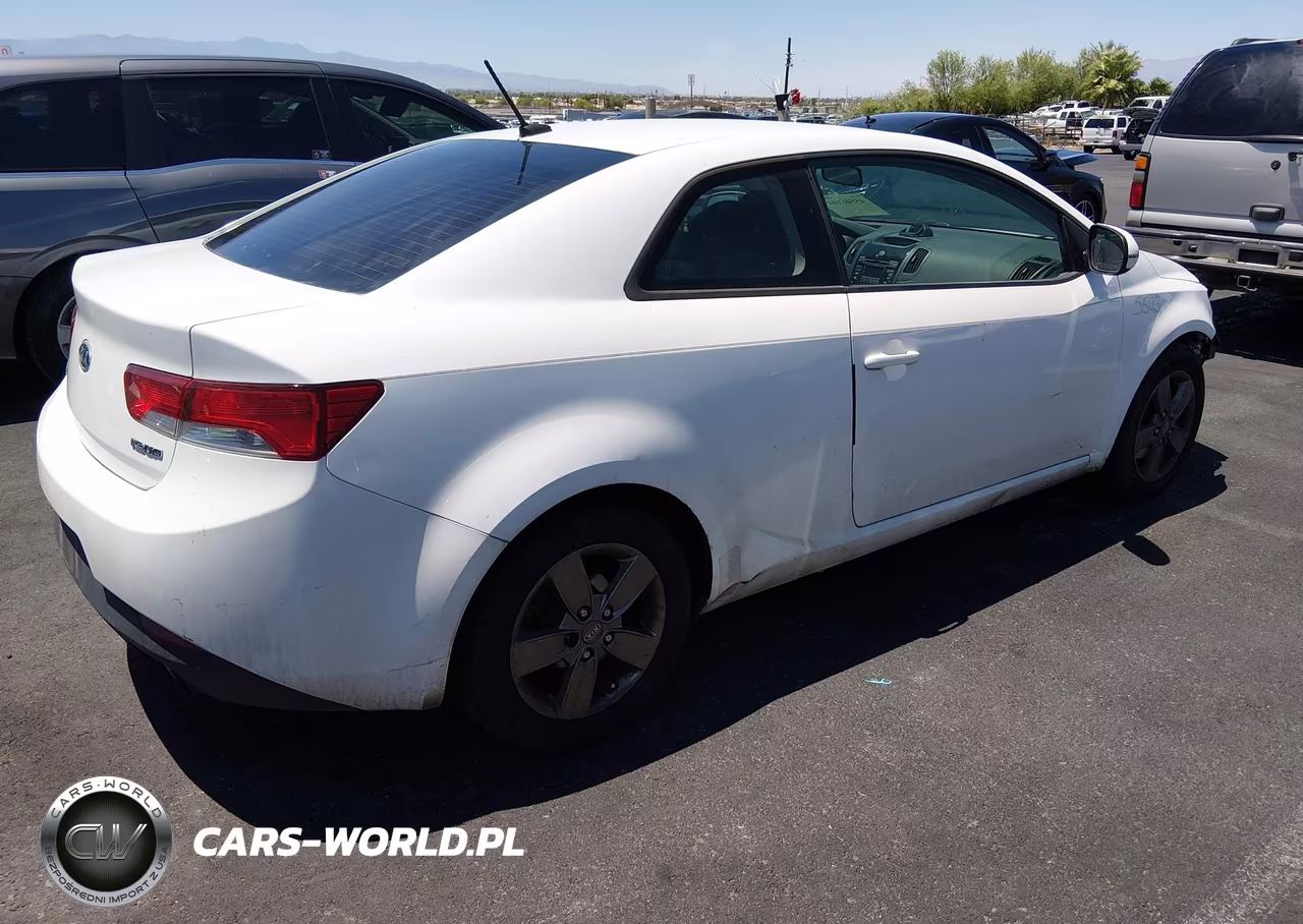 2011 Kia Forte Koup Ex VIN:KNAFU6A20B5330600 - 4