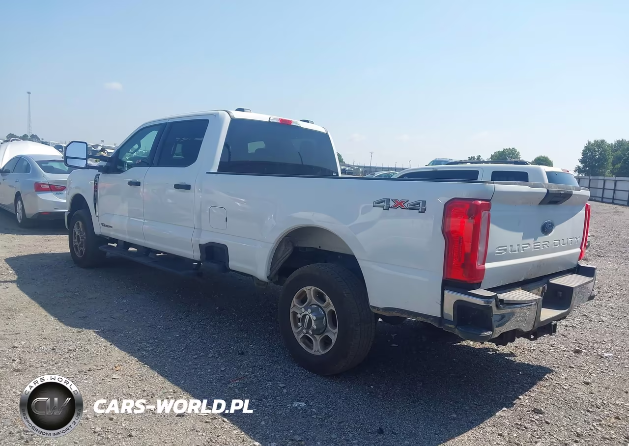 2026 Ford F-350 King Ranch-Lariat-Platinum-Xl-Xlt VIN:1FT8W3BT6TEC15450 - 3