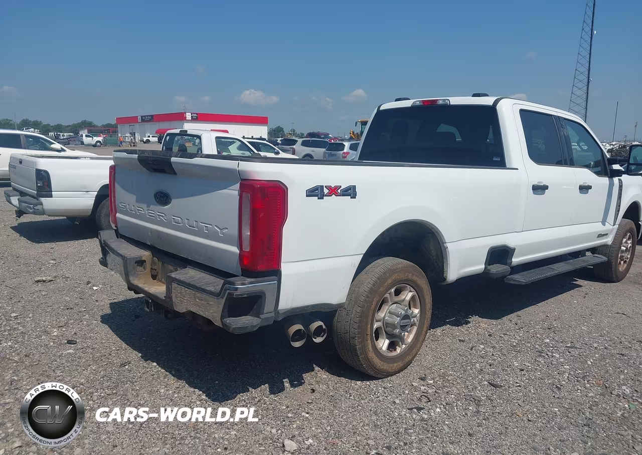 2026 Ford F-350 King Ranch-Lariat-Platinum-Xl-Xlt VIN:1FT8W3BT6TEC15450 - 4