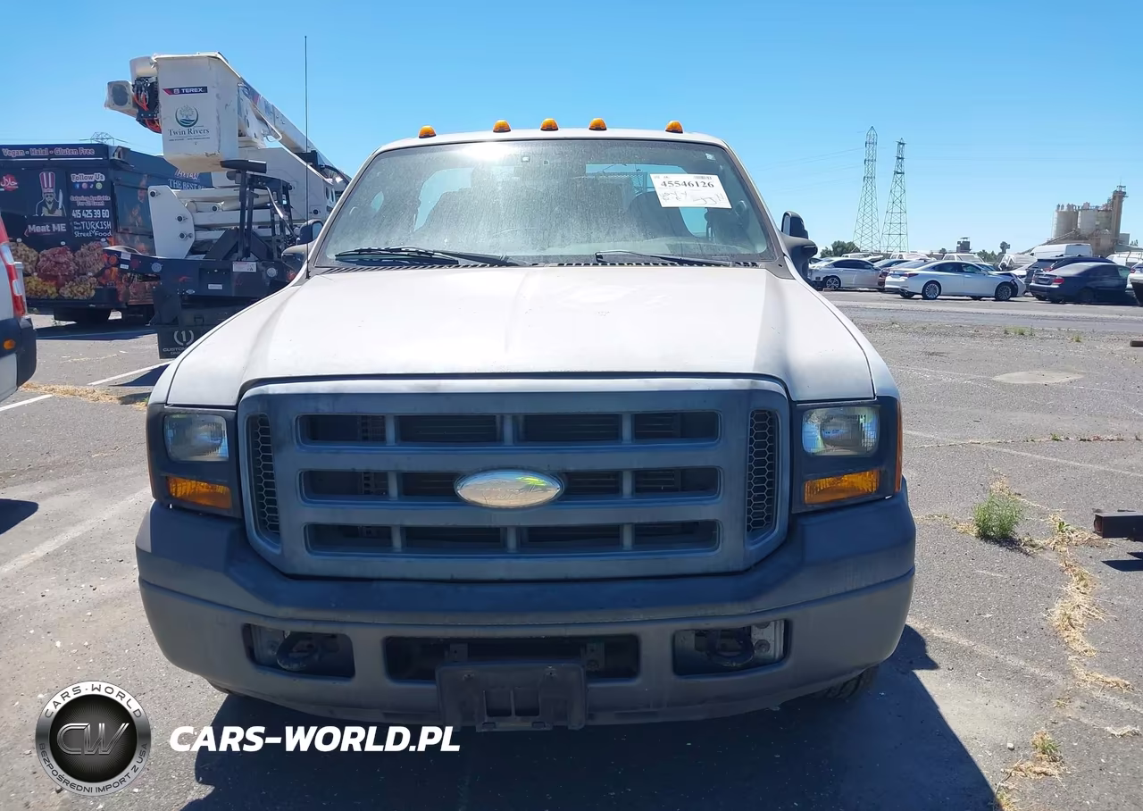 2007 Ford F-350 Chassis Xl-Xlt VIN:1FDWF34P87EB42946 - 12