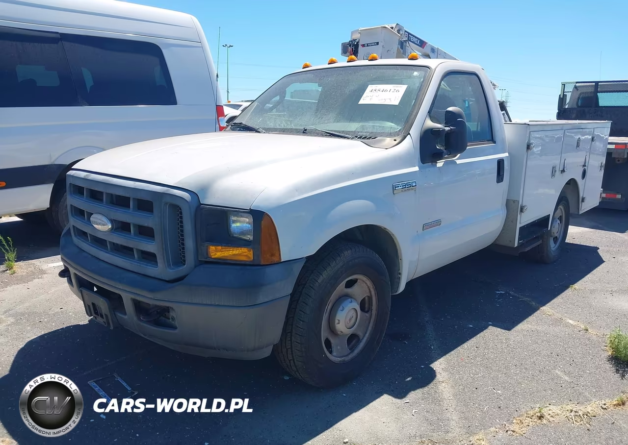2007 Ford F-350 Chassis Xl-Xlt VIN:1FDWF34P87EB42946 - 2