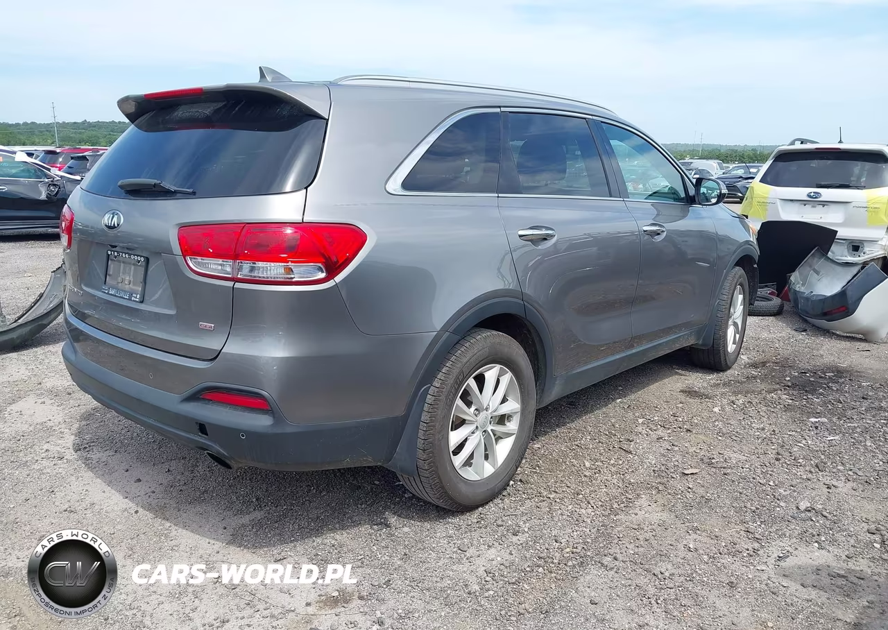 2017 Kia Sorento 2.4L Lx VIN:5XYPG4A38HG212015 - 4