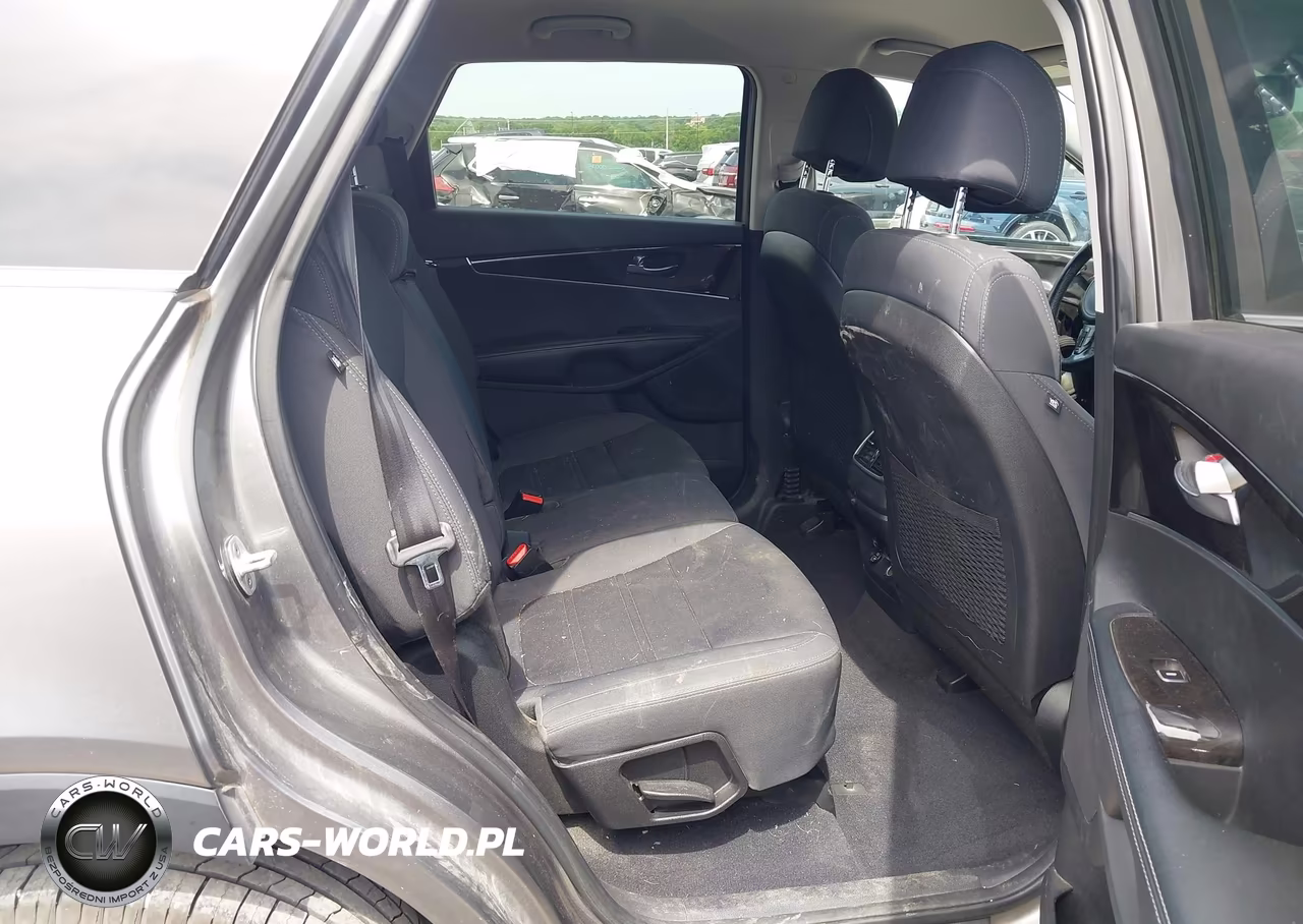 2017 Kia Sorento 2.4L Lx VIN:5XYPG4A38HG212015 - 8