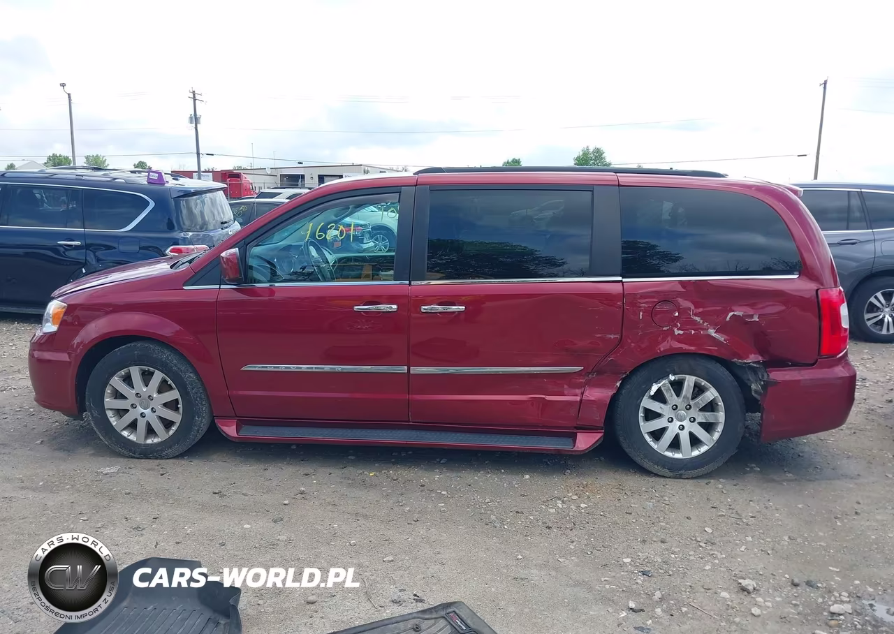 2015 Chrysler Town & Country Touring VIN:2C4RC1BG7FR708341 - 15