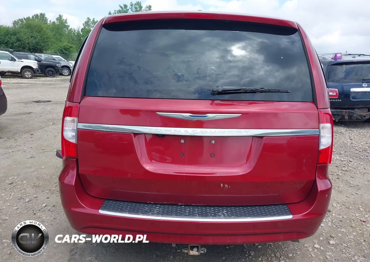 2015 Chrysler Town & Country Touring VIN:2C4RC1BG7FR708341 - 17
