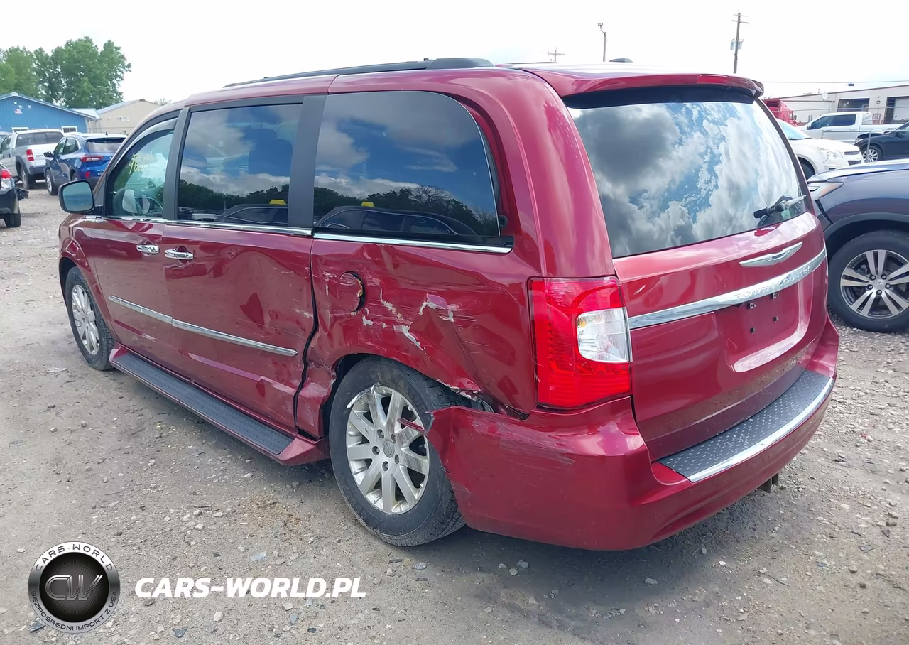 2015 Chrysler Town & Country Touring VIN:2C4RC1BG7FR708341 - 3