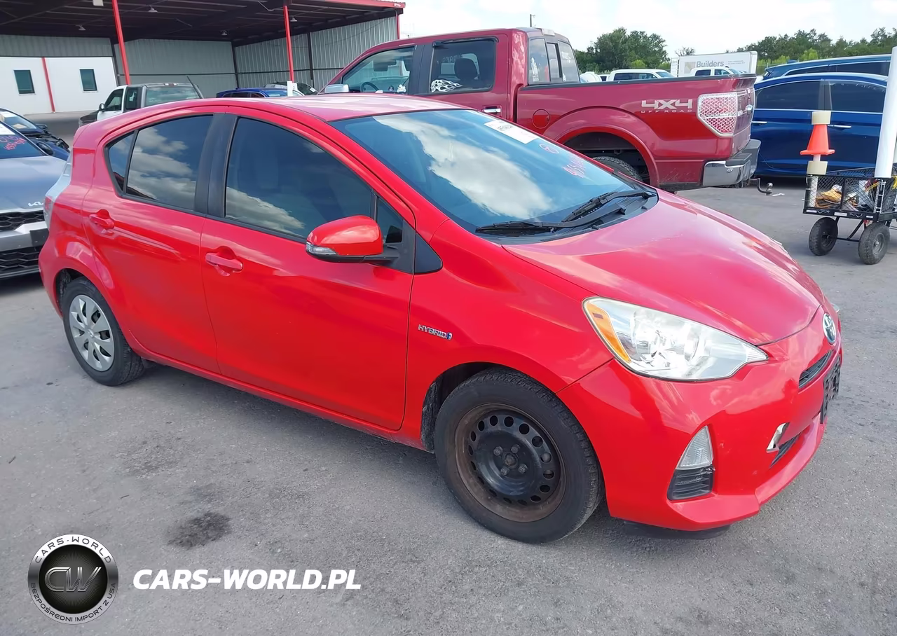 2013 Toyota Prius C One