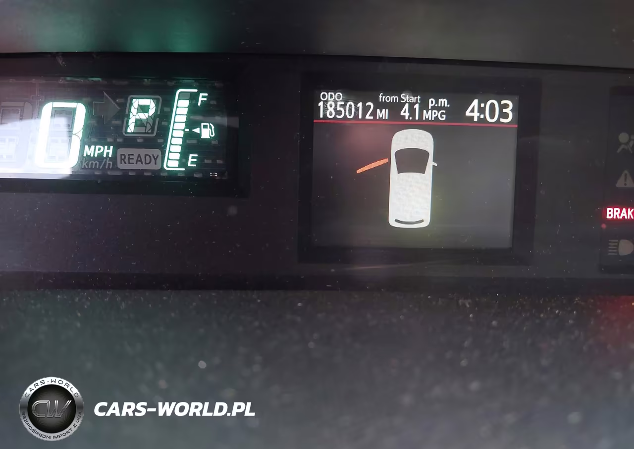 2013 Toyota Prius C One VIN:JTDKDTB32D1038772 - 16