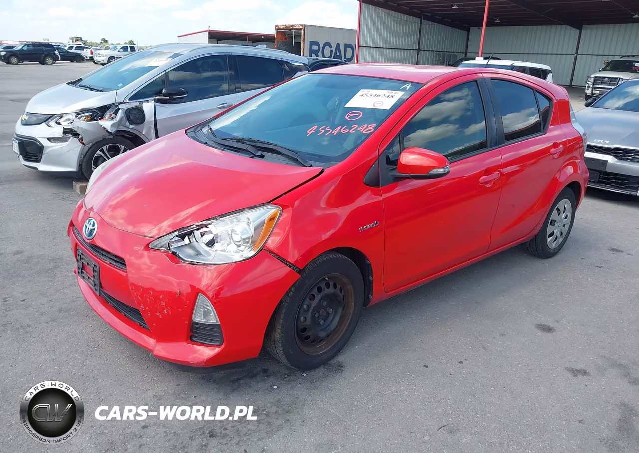 2013 Toyota Prius C One VIN:JTDKDTB32D1038772 - 2