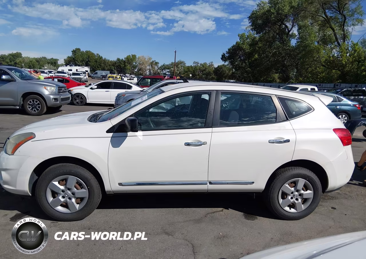 2013 Nissan Rogue S VIN:JN8AS5MV2DW642485 - 14