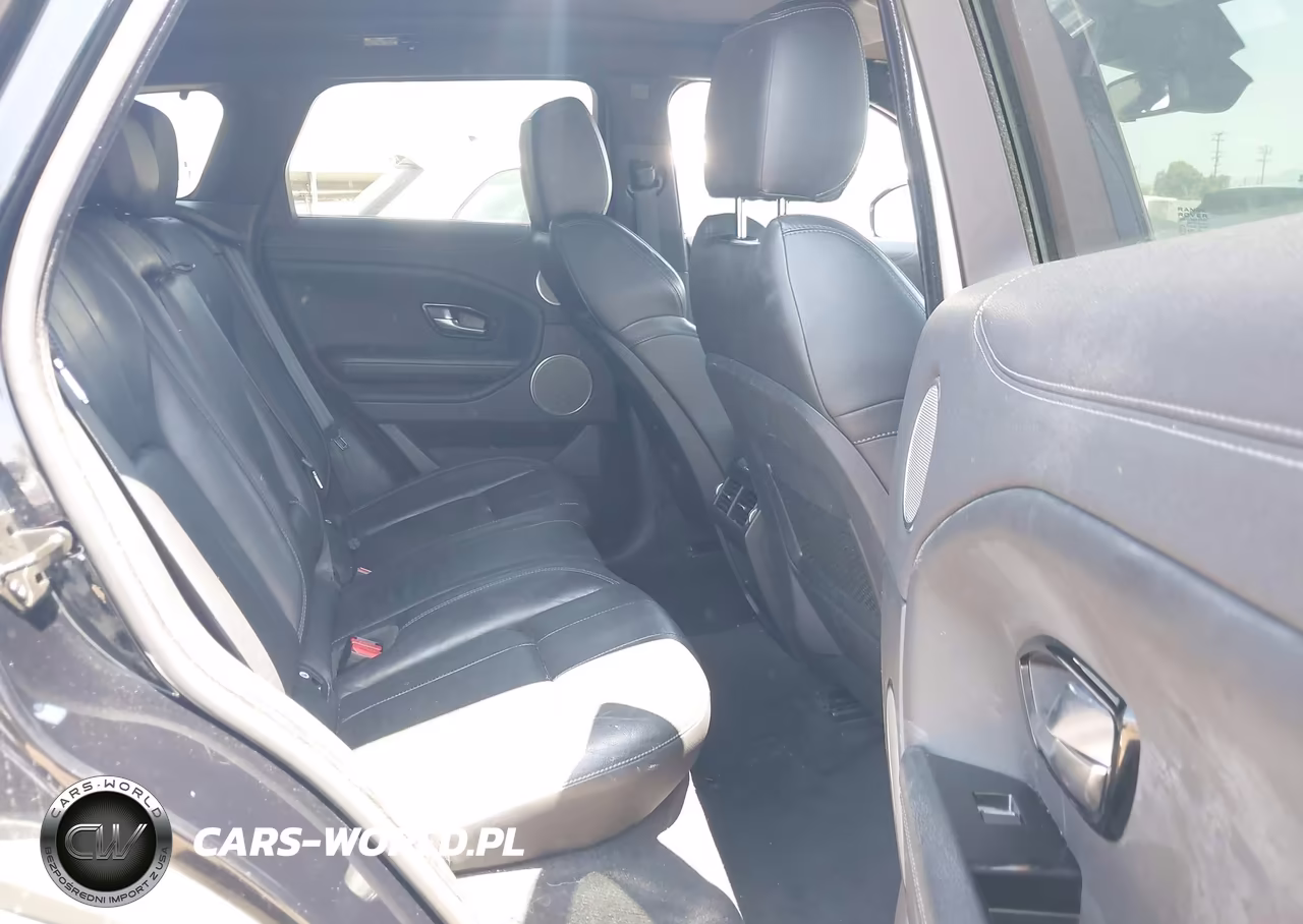 2018 Land Rover Range Rover Evoque Se-Se Premium VIN:SALVP2RX3JH300589 - 8