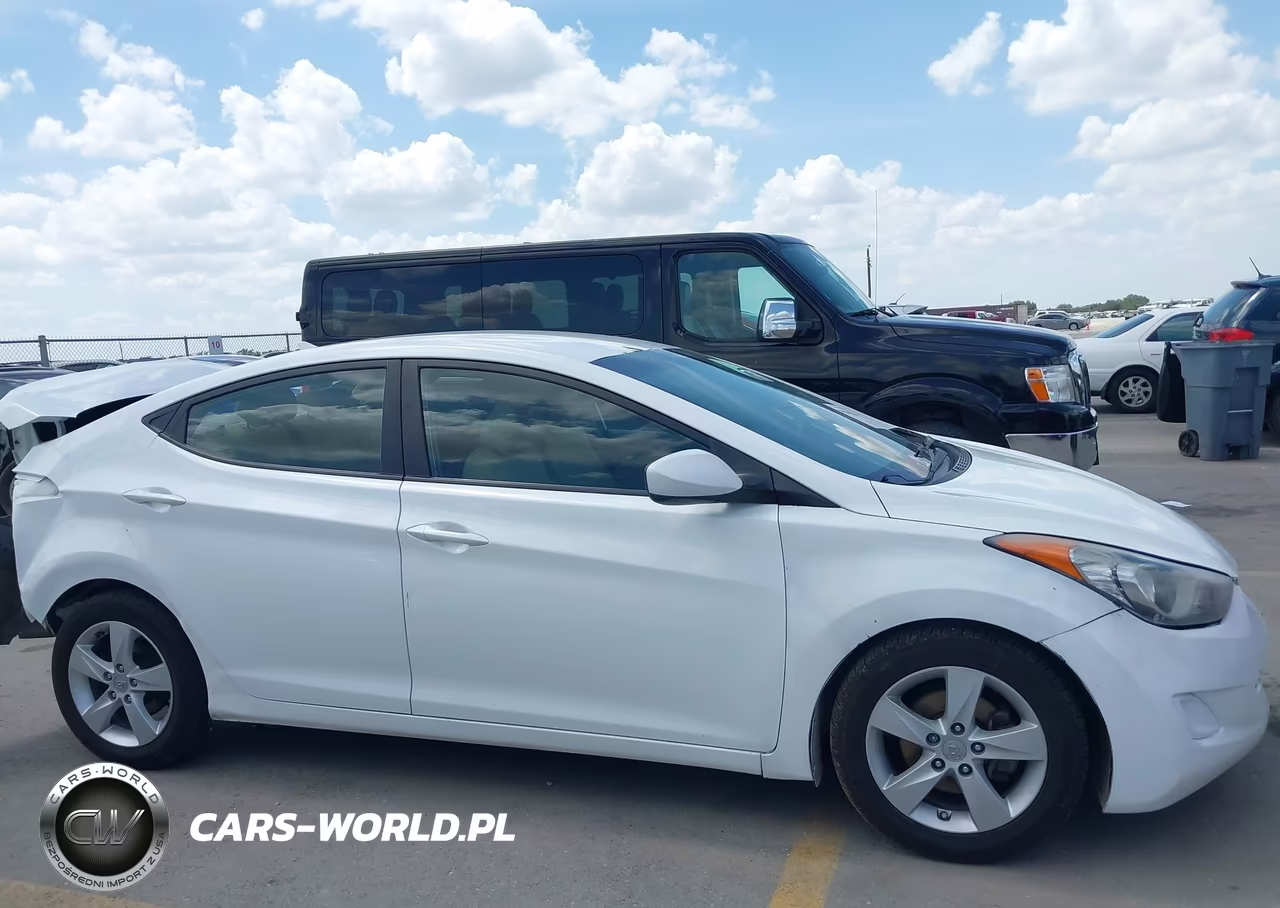 2013 Hyundai Elantra Gls VIN:5NPDH4AE8DH242667 - 14